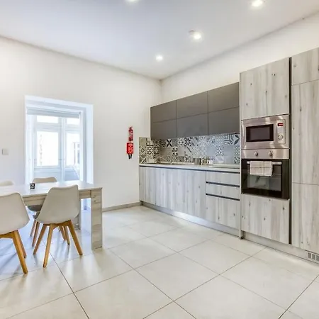 Cosy Apt With Balcony & Wifi In By 360 Estates * Floriana
