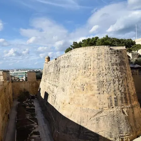 Cosy Apt With Balcony & Wifi In By 360 Estates Il-Furjana